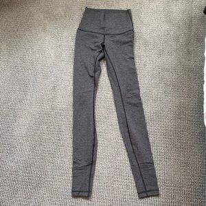 Lululemon Grey Chevron Leggings Size 4